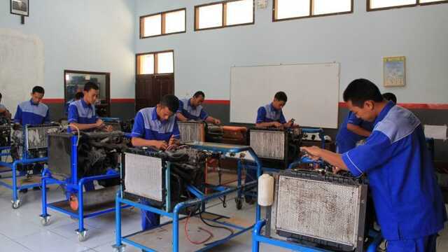 SMA Teknik Mesin di Jakarta